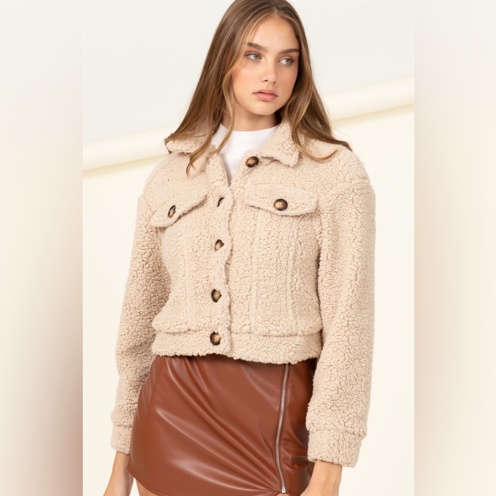 PLAY IT RIGHT TEDDY BUTTONDOWN JACKET